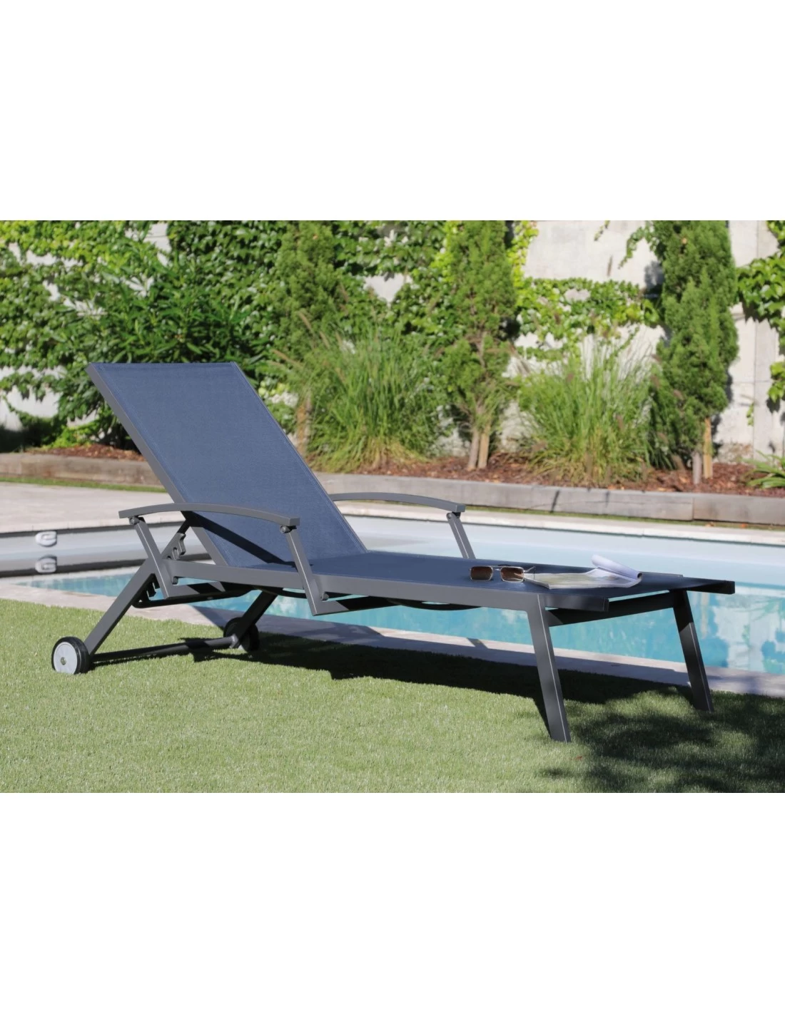 Bain De Soleil Florence Avec Accoudoirs - Aluminium Et Toile TPEP - Graphite / Bleu 4 Bain De Soleil Florence Avec Accoudoirs - Aluminium Et Toile TPEP - Graphite / Bleu – Image 2