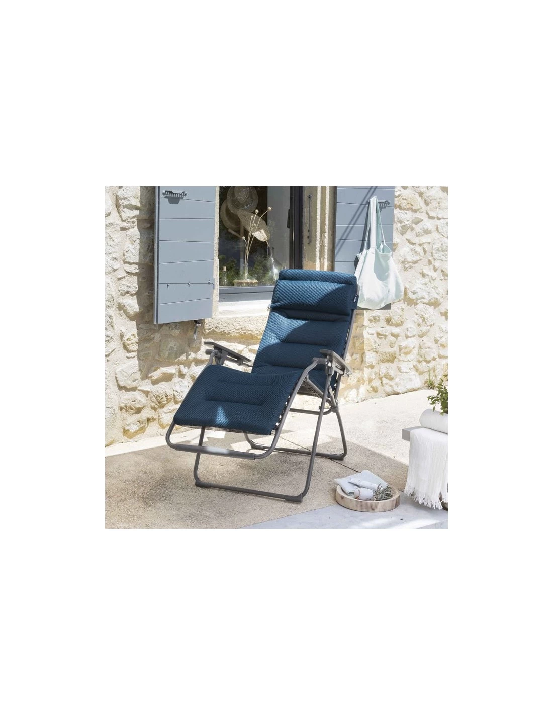 Lafuma Fauteuil Relax Futura BeComfort Bleu Encre 4 Lafuma Fauteuil Relax Futura BeComfort Bleu Encre – Image 2